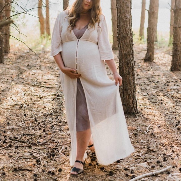 Sleeveless Silver Accordion Fabric Dress - Picture 2 of 7